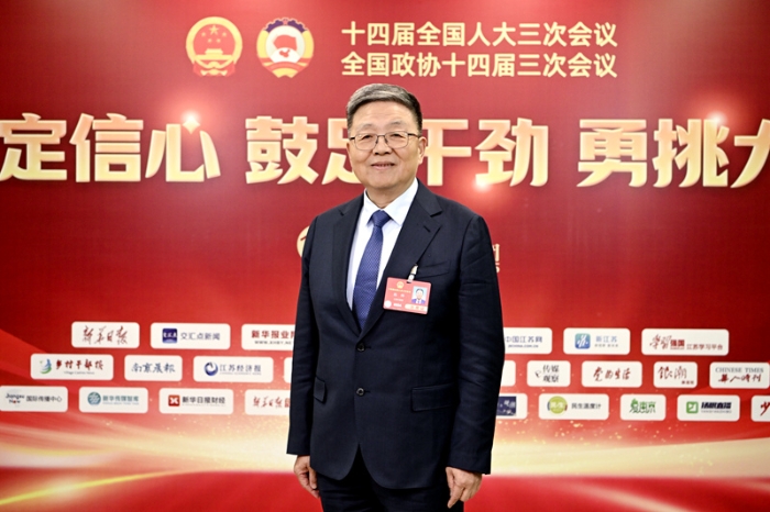 全国人大代表、orange平台药业董事长肖伟：中药经典名方要“唤醒”更要“焕新”